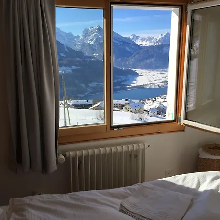 Amdenlodge - Berg Chalet In Amden Am Walenssee - Event, Seminar, Ferienlager Vandrarhem