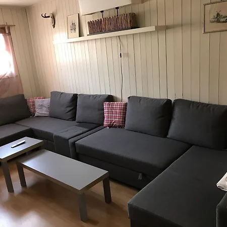 Amdenlodge - Berg Chalet In Amden Am Walenssee - Event, Seminar, Ferienlager Vandrarhem