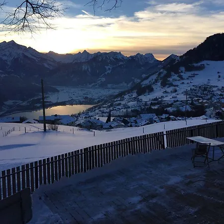 Hostel Amdenlodge - Berg Chalet In Amden Am Walenssee - Event, Seminar, Ferienlager *