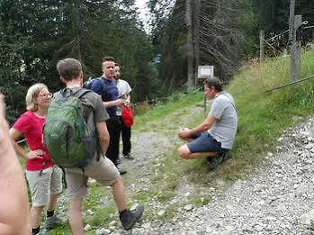 Amdenlodge - Berg In Am Walenssee - Event, Seminar, Ferienlager * Amden
