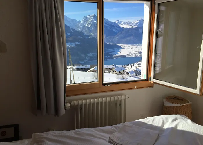 Amdenlodge - Berg Chalet In Amden Am Walenssee - Event, Seminar, Ferienlager Hostel