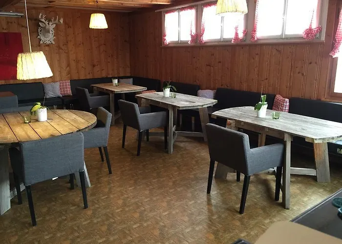 Amdenlodge - Berg Chalet In Amden Am Walenssee - Event, Seminar, Ferienlager