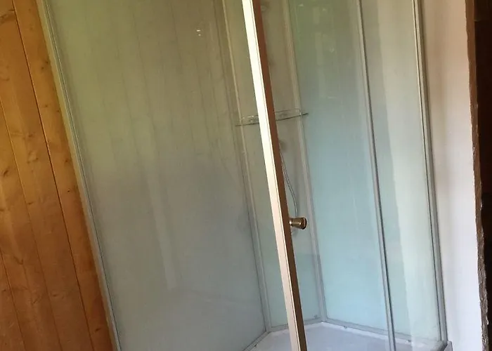 Amdenlodge - Berg Chalet In Amden Am Walenssee - Event, Seminar, Ferienlager Hostel Amden