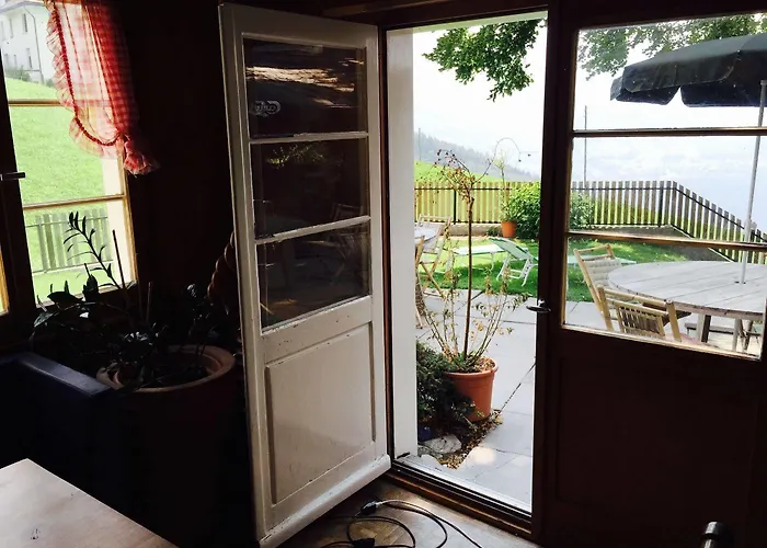 Amdenlodge - Berg Chalet In Amden Am Walenssee - Event, Seminar, Ferienlager Hostel Amden