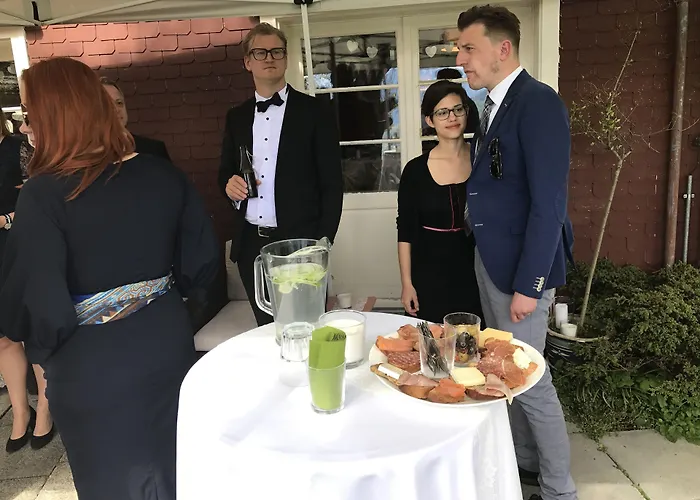 Amdenlodge - Berg In Am Walenssee - Event, Seminar, Ferienlager Ostello *