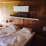 Amdenlodge - Berg Chalet In Amden Am Walenssee - Event, Seminar, Ferienlager Hostel *