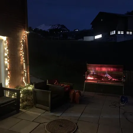 Amdenlodge - Berg Chalet In Amden Am Walenssee - Event, Seminar, Ferienlager Vandrarhem